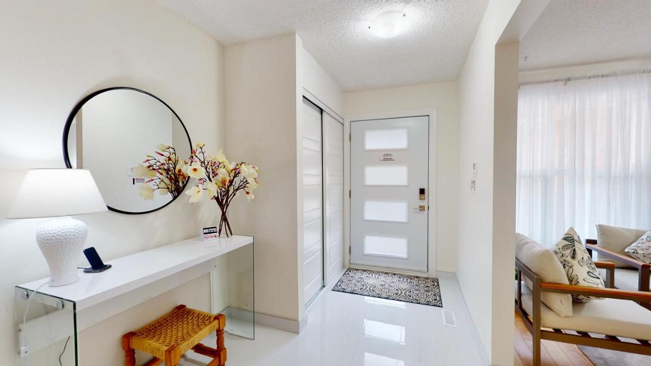 Modern Bright Cozy 3Bed 3Bath Vacation House In Ajax, Greater Toronto Area Gta, On, Canada Luaran gambar