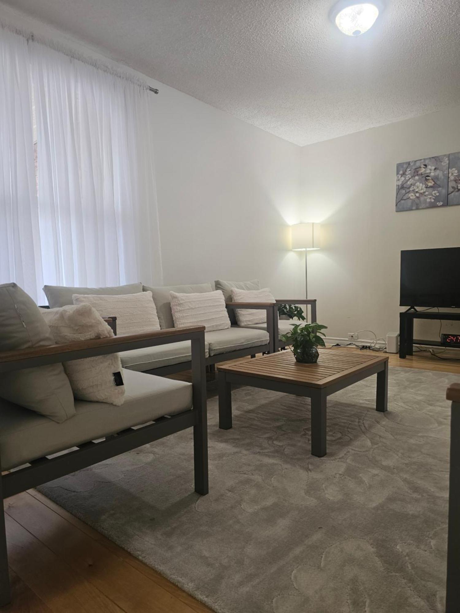 Modern Bright Cozy 3Bed 3Bath Vacation House In Ajax, Greater Toronto Area Gta, On, Canada Luaran gambar